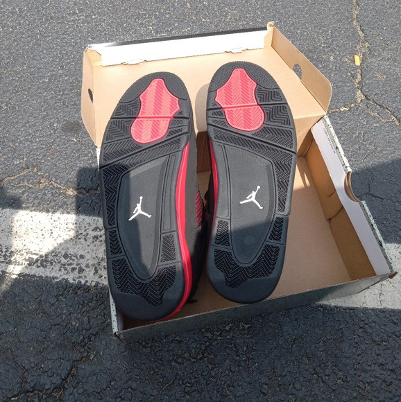 Air Jordan 4 Retro,  'Red Thunder' - Picture 4 of 5
